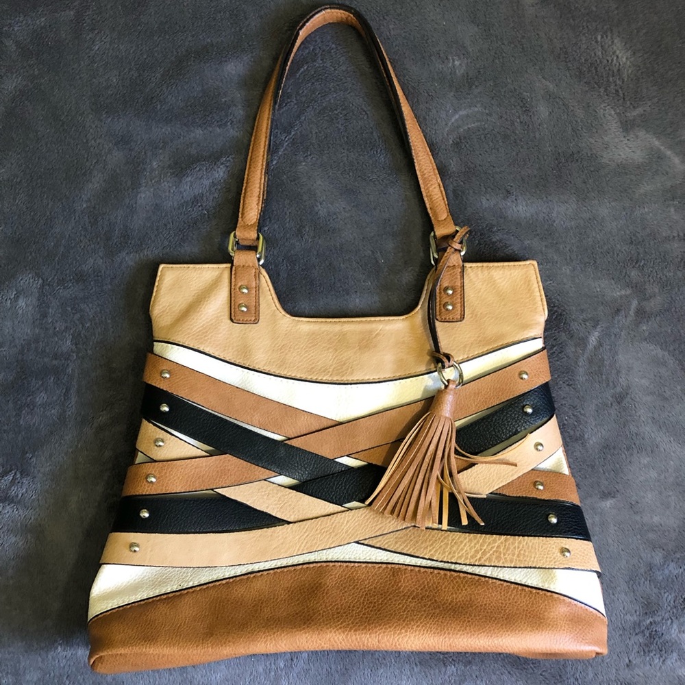 multi-toned purse from Kensie